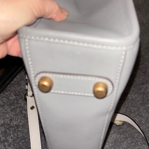 Coach laptop bag with snakeskin handles. - Picture 3 of 16